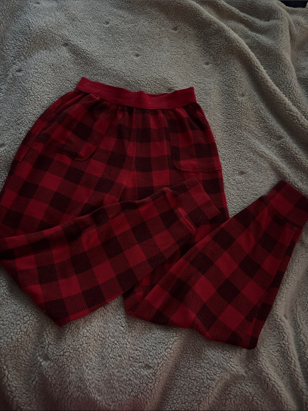 PINK Victoria's Secret Red & Black Plaid Lounge Pants